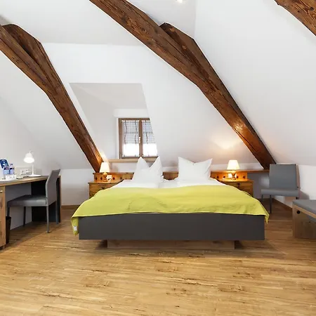 Hotel Torstuben 2*